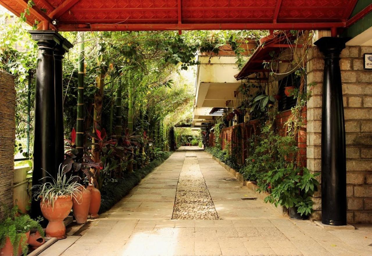 The Green Path Eco Hotel Bangalore Bagian luar foto