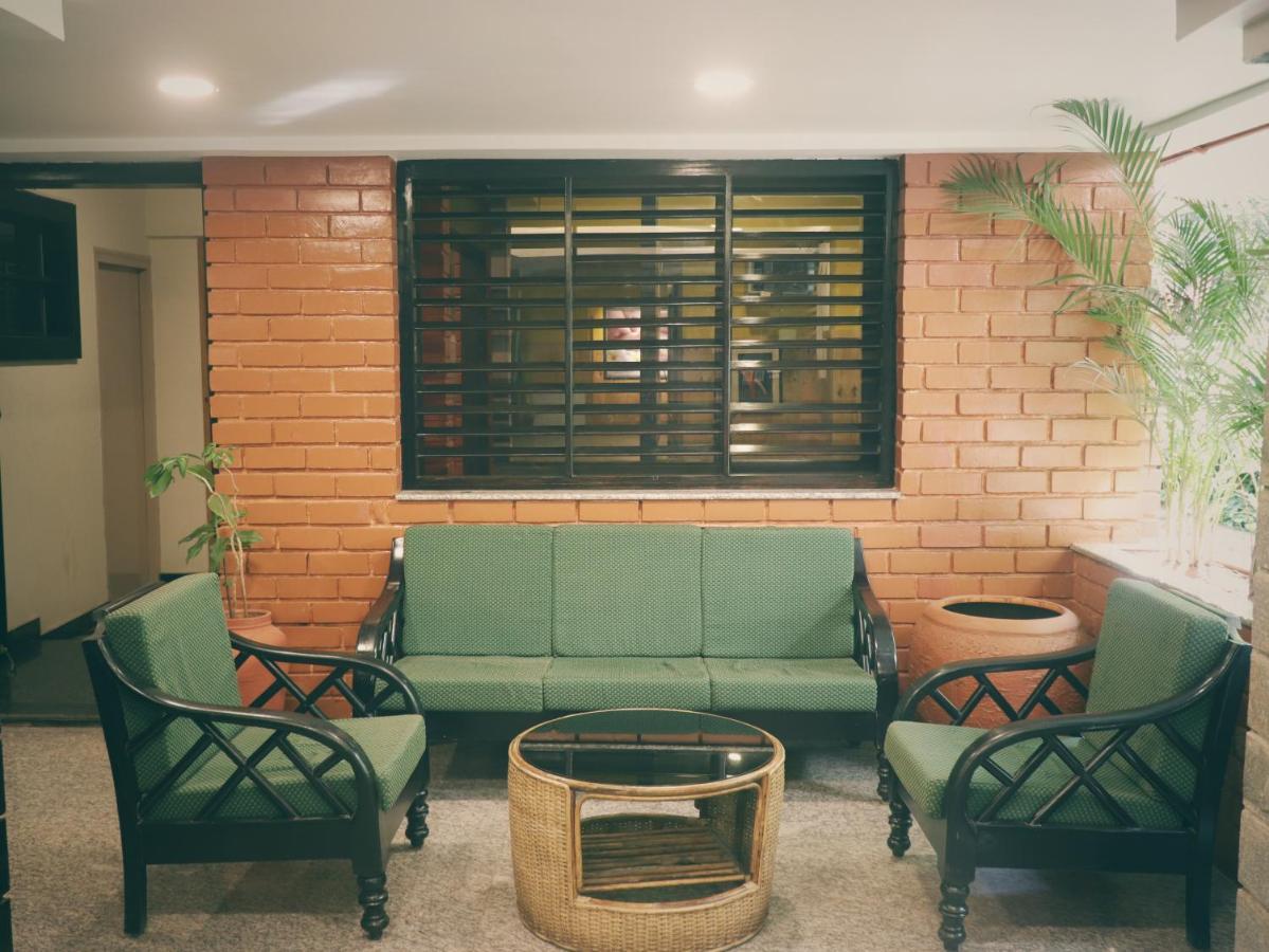 The Green Path Eco Hotel Bangalore Bagian luar foto