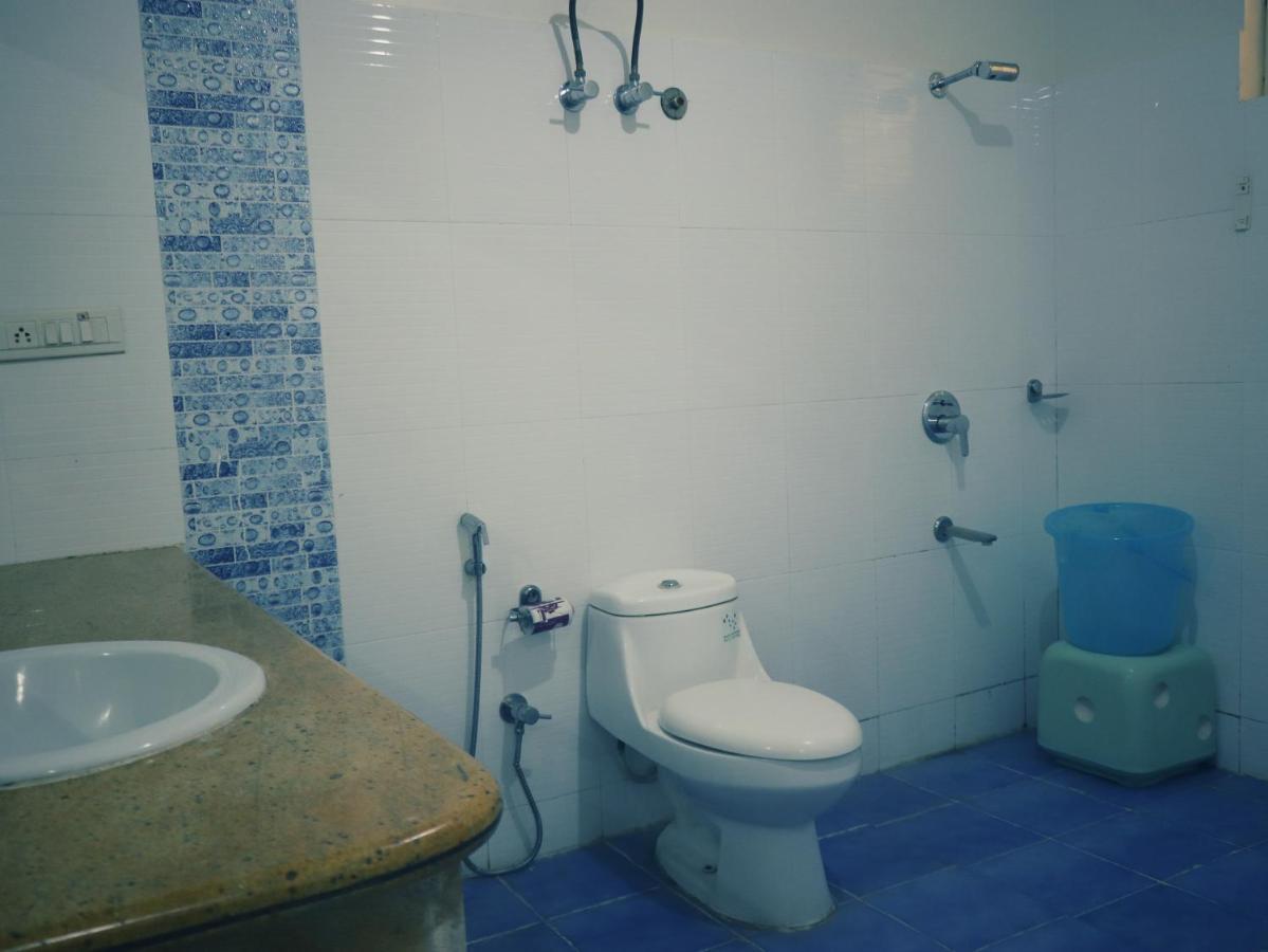The Green Path Eco Hotel Bangalore Bagian luar foto